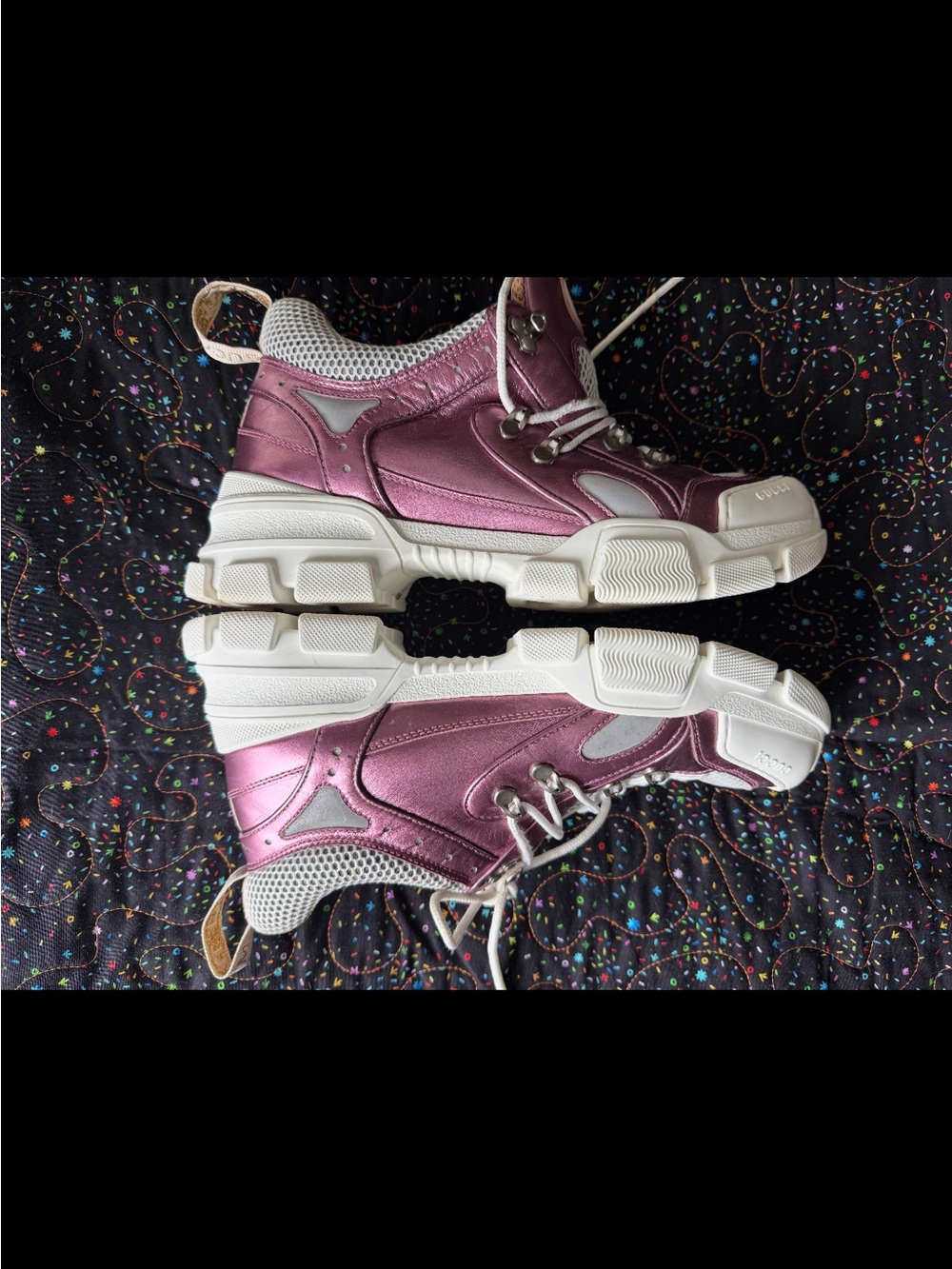 Gucci Flashtrek Sneakers